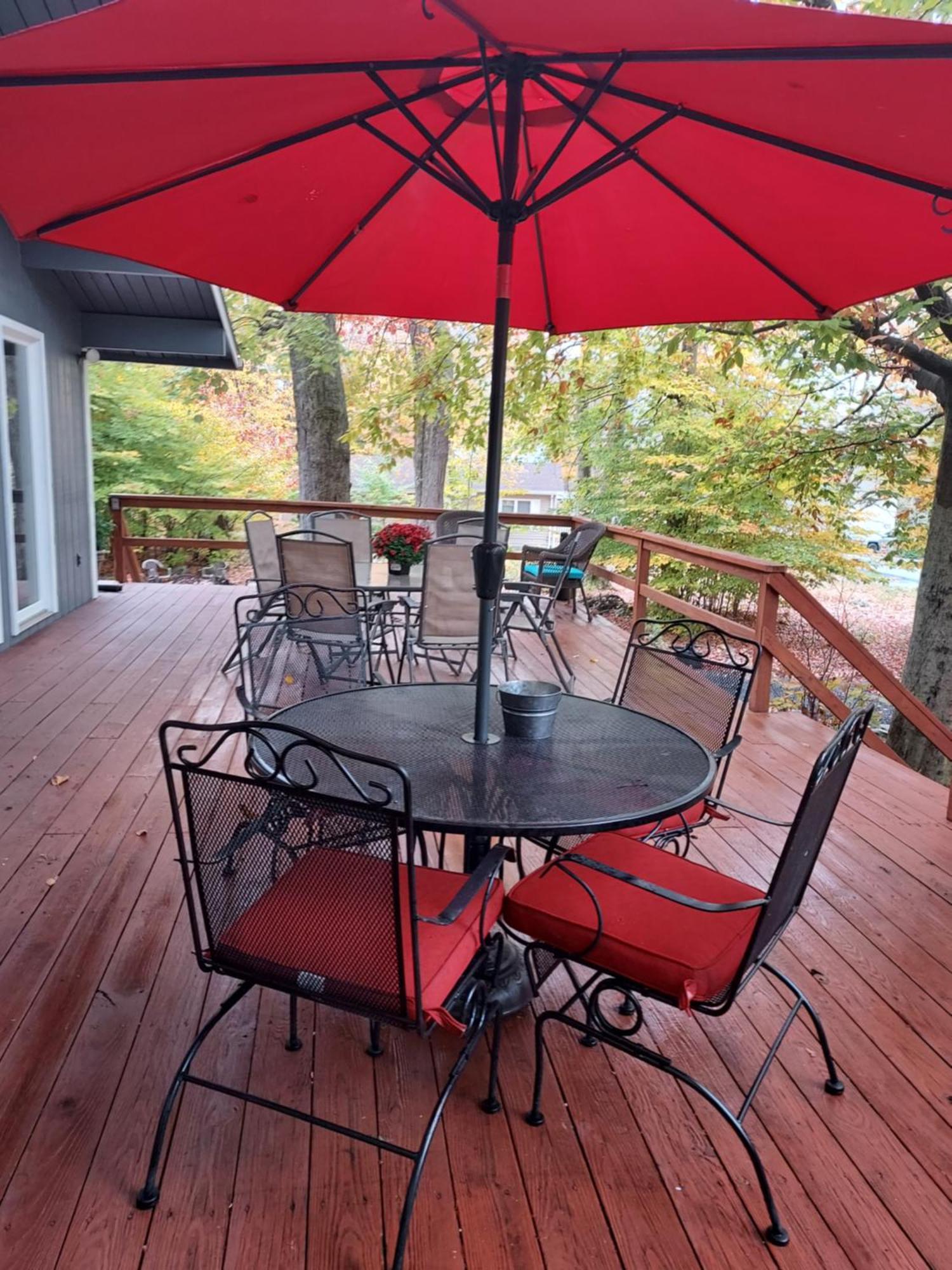 Chic And Stylish Home Hot Tub,4 Bedrooms, Game Movie Room, Firepit, Arcades, Playground On Site 2 Min Walk From Pool And Lake Tobyhanna Exterior foto